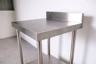 โต๊ะสแตนเลสแบบมีที่กั้น เกรด 201//Stainless table with dividers แข็งแรง รับประกันคุณภาพจากประเทศเกาหลี ขนาด 180*60*80