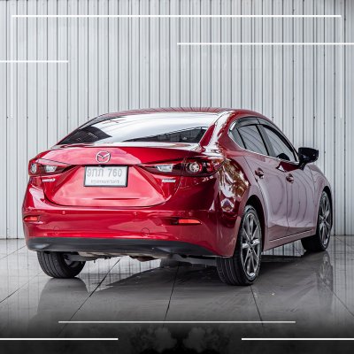 MAZDA3, 2.0 S ปี 2019 จด 2020 สีแดง โฉม ปี14-19 4Dr