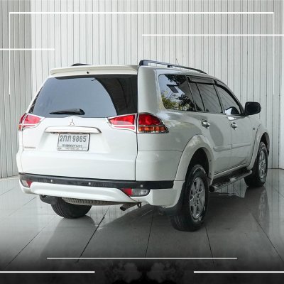 MITSUBISHI PAJERO, SPORT 2.5 GT เกียร์AT ปี 2013 สีขาว โฉม ปี08-15