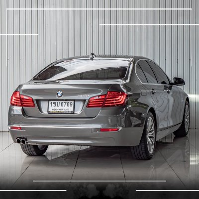 BMW SERIES 5, 528i LUXURY ปี 2014 สีเทา เกียร์ A/T  โฉม F10 ปี10-17