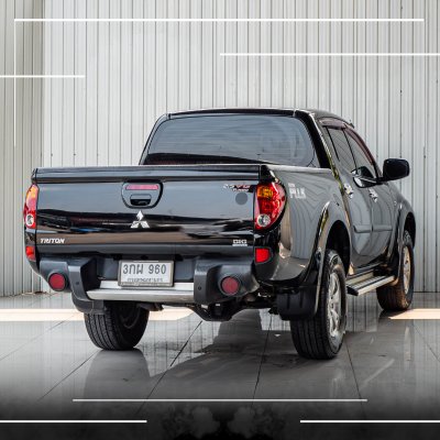 MITSUBISHI TRITON 2.5 GLS PLUS VG TURBO DOUBLE CAB 2014