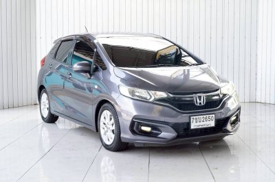 HONDA JAZZ, 1.5 i-VTEC V+ ปี 2017 สีเทา โฉม ปี14-ปัจจุบัน