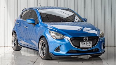 MAZDA2, 1.3 Sports High ปี 2015 สีน้ำเงิน  โฉม ปี14-ปัจจุบัน 5Dr