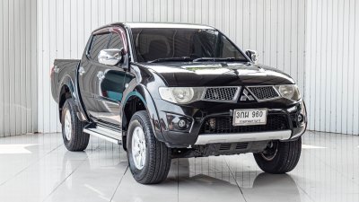 MITSUBISHI TRITON 2.5 GLS PLUS VG TURBO DOUBLE CAB 2014