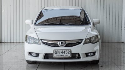 HONDA CIVIC, 1.8 S 2010 A/T สีขาวโฉม FD ปี05-12