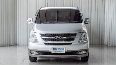 HYUNDAI H1, DELUXE ปี 2011 สีเทา ATโฉม ปี08-18