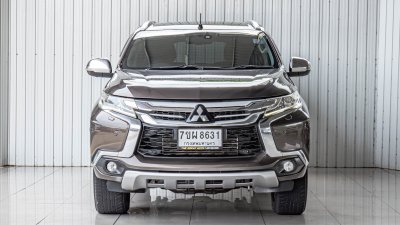 MITSUBISHI PAJERO, SPORT 2.4 GT Premium 4WD ปี 2016 สีน้ำตาล รถVat. โฉม ปี15-ปัจจุบัน