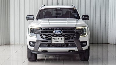 FORD RANGER, 2.0 BI-TURBO WILDTRAK ปี 2023 สีขาวโฉม HI-RIDER DOUBLE CAB