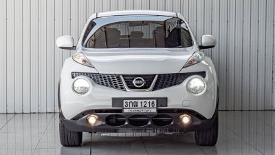NISSAN JUKE, 1.6 V ปี 2014 สีขาว โฉม ปี10-ปัจจุบัน