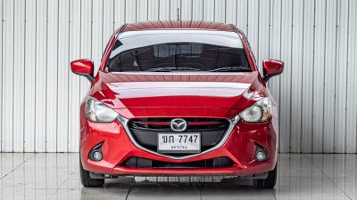 MAZDA2, 1.3 Sports High Plus ปี 2015 สีแดง โฉม ปี14-ปัจจุบัน 5Dr