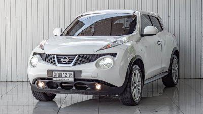 NISSAN JUKE, 1.6 V ปี 2014 สีขาว โฉม ปี10-ปัจจุบัน