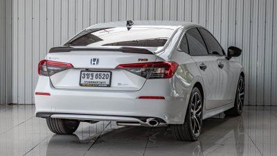 HONDA CIVIC, 2.0 e:HEV RS 2022 สีขาว โฉม FE ปี21-ปัจจุบัน