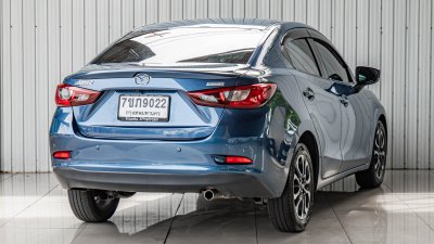 MAZDA2, 1.5 XD High Connect ปี 2018 สีน้ำเงิน โฉม ปี14-ปัจจุบัน 4Dr