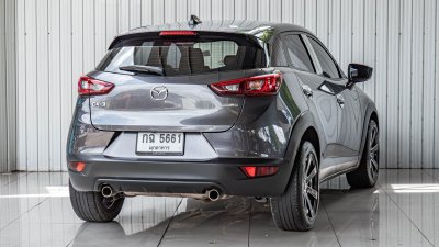 MAZDA CX-3, 2.0 BASE 2021 สีเทาโฉม ปี15-ปัจจุบัน