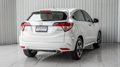 HONDA HRV, 1.8 EL ปี 2018 สีขาวโฉม ปี14-21