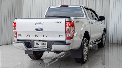 FORD RANGER 2.2 XLT เกียร์AT 2015 สีเทา โฉม HI-RIDER DOUBLE CAB
