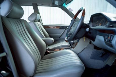 Benz E220 w124 code C ปี 1995