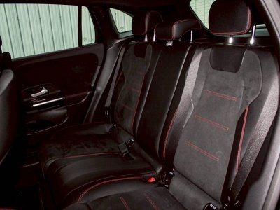 BENZ GLA200 AMG DYNAMIC ปี 2021 โฉม W247 ปี21-ปัจจุบัน สีดำ เกียร์AUTO ไมล์ 54,848 km.