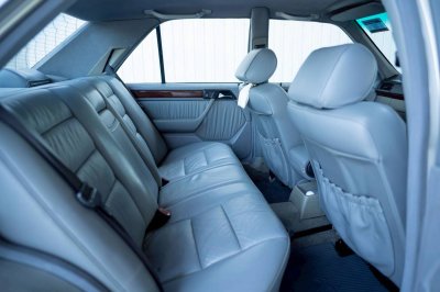 Benz 220E code B ปี 1993