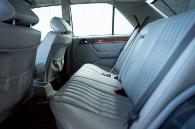 Benz E220 w124 code C ปี 1995