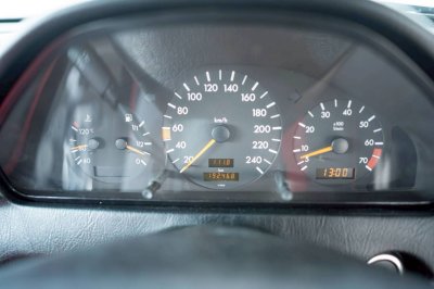 Benz C200 Esprit. W202 ปี 1994 (ภายในแดง น้อยมากในไทย)