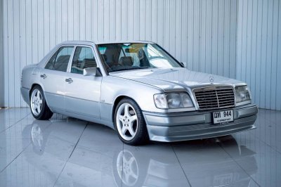 Benz 220E code B ปี 1993