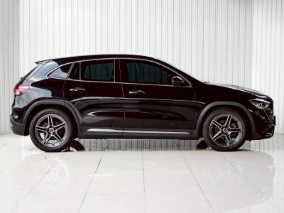 BENZ GLA200 AMG DYNAMIC ปี 2021 โฉม W247 ปี21-ปัจจุบัน สีดำ เกียร์AUTO ไมล์ 54,848 km.