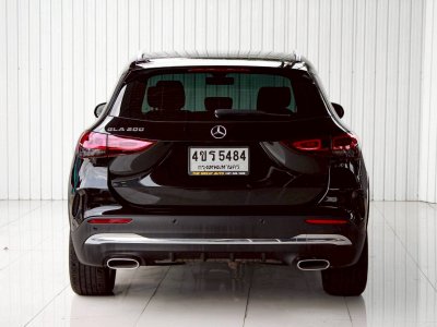 BENZ GLA200 AMG DYNAMIC ปี 2021 โฉม W247 ปี21-ปัจจุบัน สีดำ เกียร์AUTO ไมล์ 54,848 km.
