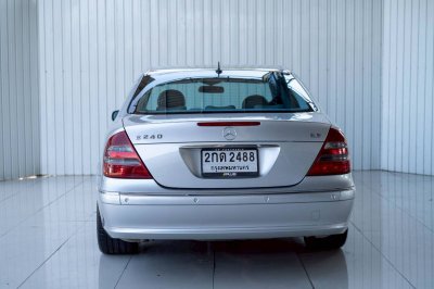 Benz E240 avangard w211 ปี 2004