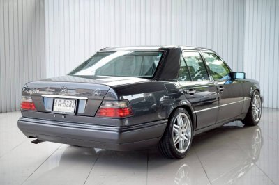 Benz E220 w124 code C ปี 1995