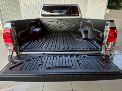 TOYOTA HILUX REVO, 2.4 E PLUS ปี 2019 โฉม PRERUNNER SMART CAB
