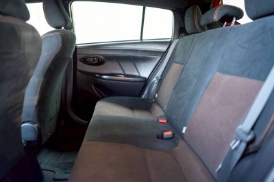 TOYOTA YARIS, 1.2 E ปี 2016 โฉม ปี13-19