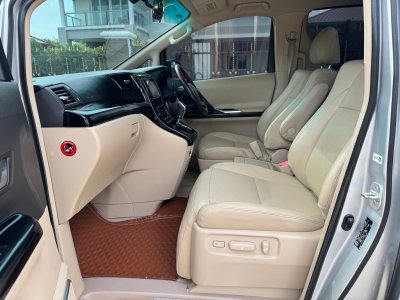 TOYOTA VELLFIRE, 2.4 V ปี 2009 โฉม ปี08-14 สีเทา AUTO เบนซิน ไมล์เพียง 210,397 km.