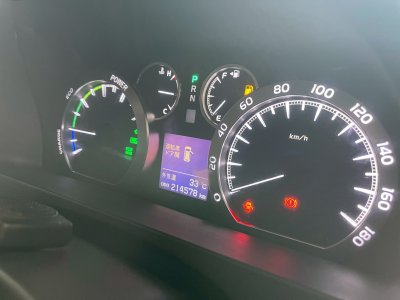 Toyota VELLFIRE 2.4 Hybrid E-Four ปี 2012 โฉม ปี08-14 สีขาว AUTO เบนซิน + ไฟฟ้า ไมล์เพียง 214,578 km.