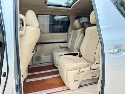 TOYOTA VELLFIRE, 2.4 V ปี 2009 โฉม ปี08-14 สีเทา AUTO เบนซิน ไมล์เพียง 210,397 km.