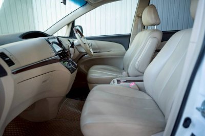 TOYOTA ESTIMA , 2.4 G ปี 2012 โฉม ปี10-ปัจจุบัน