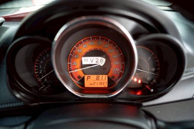 TOYOTA YARIS, 1.2 E ปี 2016 โฉม ปี13-19