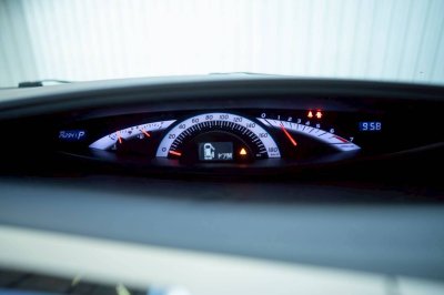 TOYOTA ESTIMA , 2.4 G ปี 2012 โฉม ปี10-ปัจจุบัน