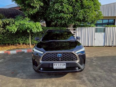 Toyota Corolla Cross 1.8 Hybrid Premium Safety ปี 2021 ไมล์ 70,xxx km. เครื่อง เบนซิน-ไฟฟ้า เกียร์ Auto สีดำ
