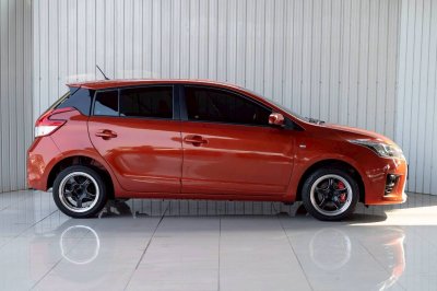 TOYOTA YARIS, 1.2 E ปี 2016 โฉม ปี13-19