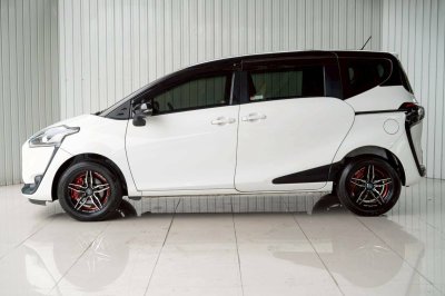 TOYOTA SIENTA, 1.5 V ปี 2019 โฉม ปี16-ปัจจุบัน