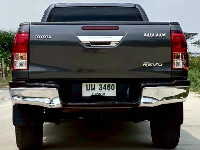 TOYOTA REVO 2.4 PRERUNNER J PLUS MT ปี 2019 สีดำ