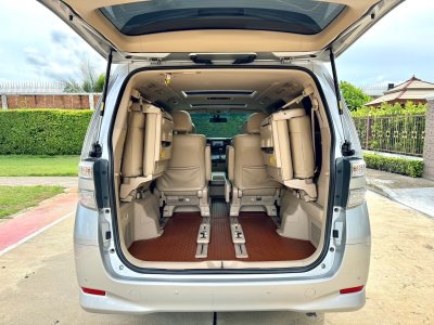 TOYOTA VELLFIRE, 2.4 V ปี 2009 โฉม ปี08-14 สีเทา AUTO เบนซิน ไมล์เพียง 210,397 km.