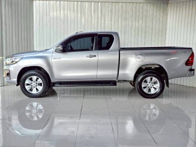 TOYOTA HILUX REVO, 2.4 E PLUS ปี 2019 โฉม PRERUNNER SMART CAB