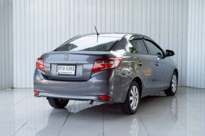 TOYOTA VIOS, 1.5 E ปี 2015 โฉม ปี13-ปัจจุบัน รถสวยมือเดียวป้ายแดง ไม่มีvat