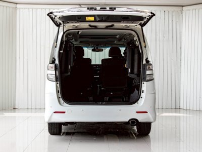 Toyota VELLFIRE 2.4 Hybrid E-Four ปี 2012 โฉม ปี08-14 สีขาว AUTO เบนซิน + ไฟฟ้า ไมล์เพียง 214,578 km.