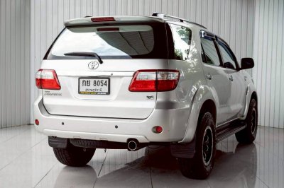 TOYOTA FORTUNER, 2.7 V ปี 2010โฉม ปี08-11
