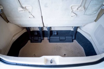 TOYOTA ESTIMA , 2.4 G ปี 2012 โฉม ปี10-ปัจจุบัน