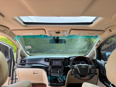 TOYOTA VELLFIRE, 2.4 V ปี 2009 โฉม ปี08-14 สีเทา AUTO เบนซิน ไมล์เพียง 210,397 km.