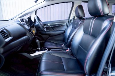 HONDA JAZZ, 1.5 i-VTEC V+ ปี 2020โฉม ปี14-ปัจจุบัน